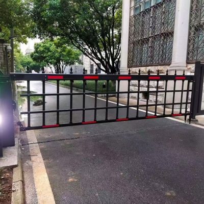 停车场道闸安装